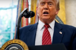 美国将对英国产汽车关税降至10% 未来还将达成全面协议